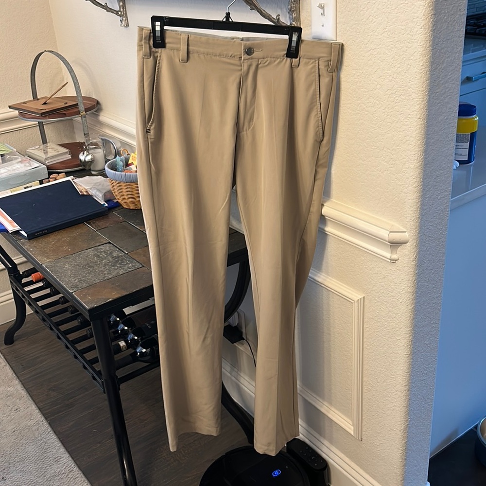 Men’s Adidas Khaki pants